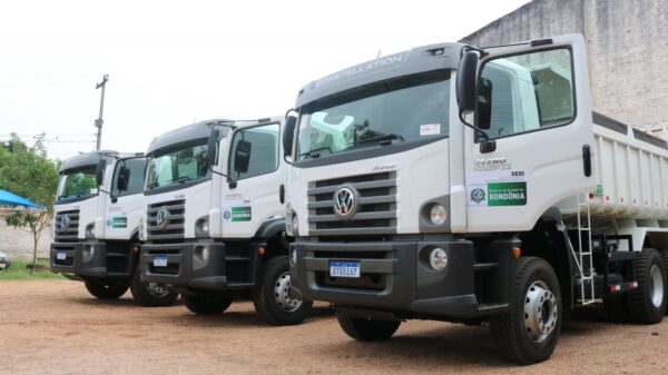 Detran-RO prorroga prazo para dispositivos de segurança em caminhões basculantes.